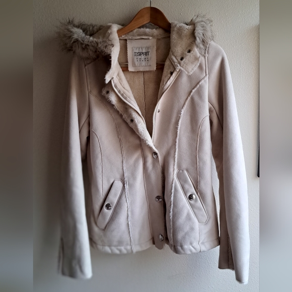 Esprit faux fur jacket - Picture 2 of 4